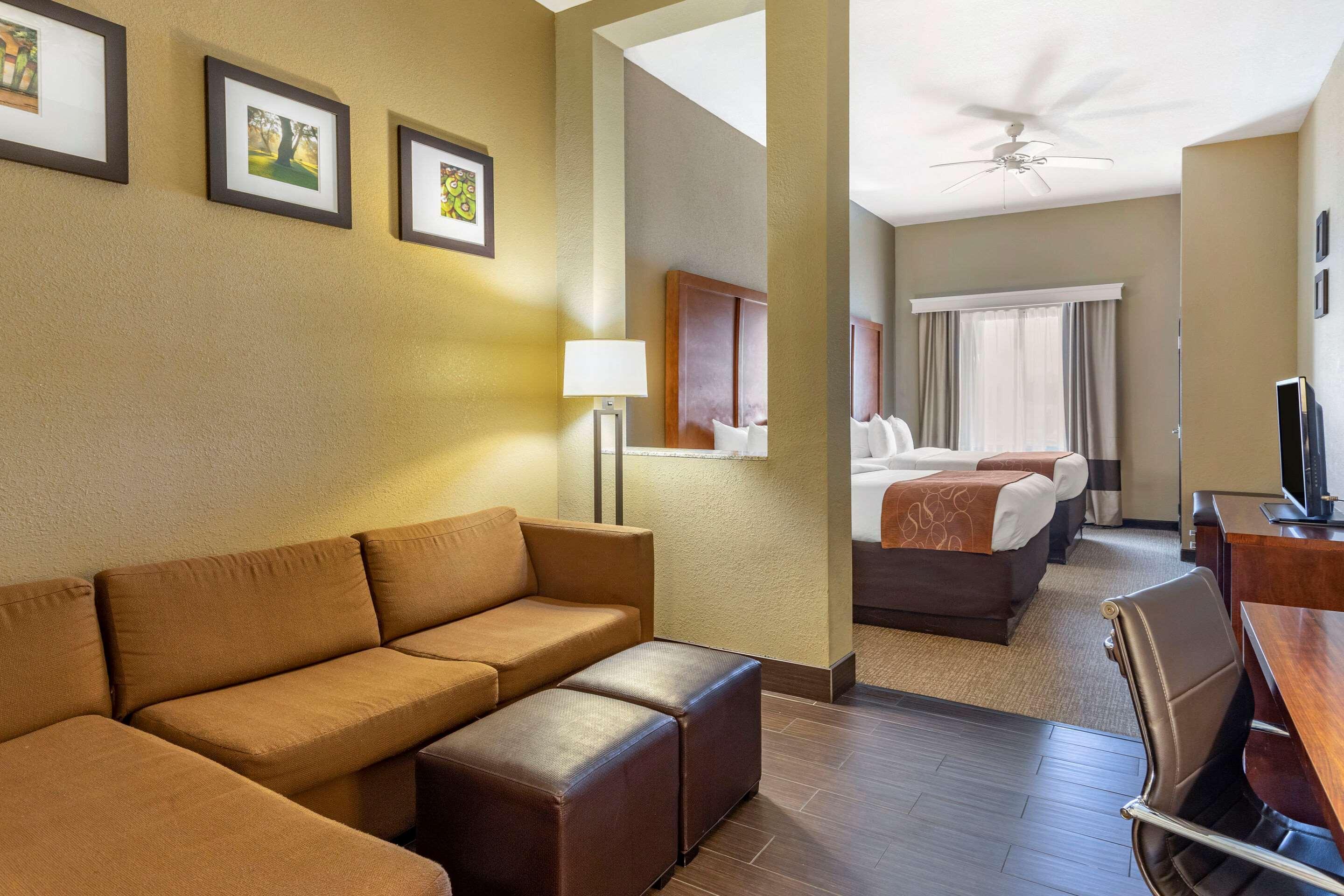 Comfort Suites Batesville Extérieur photo