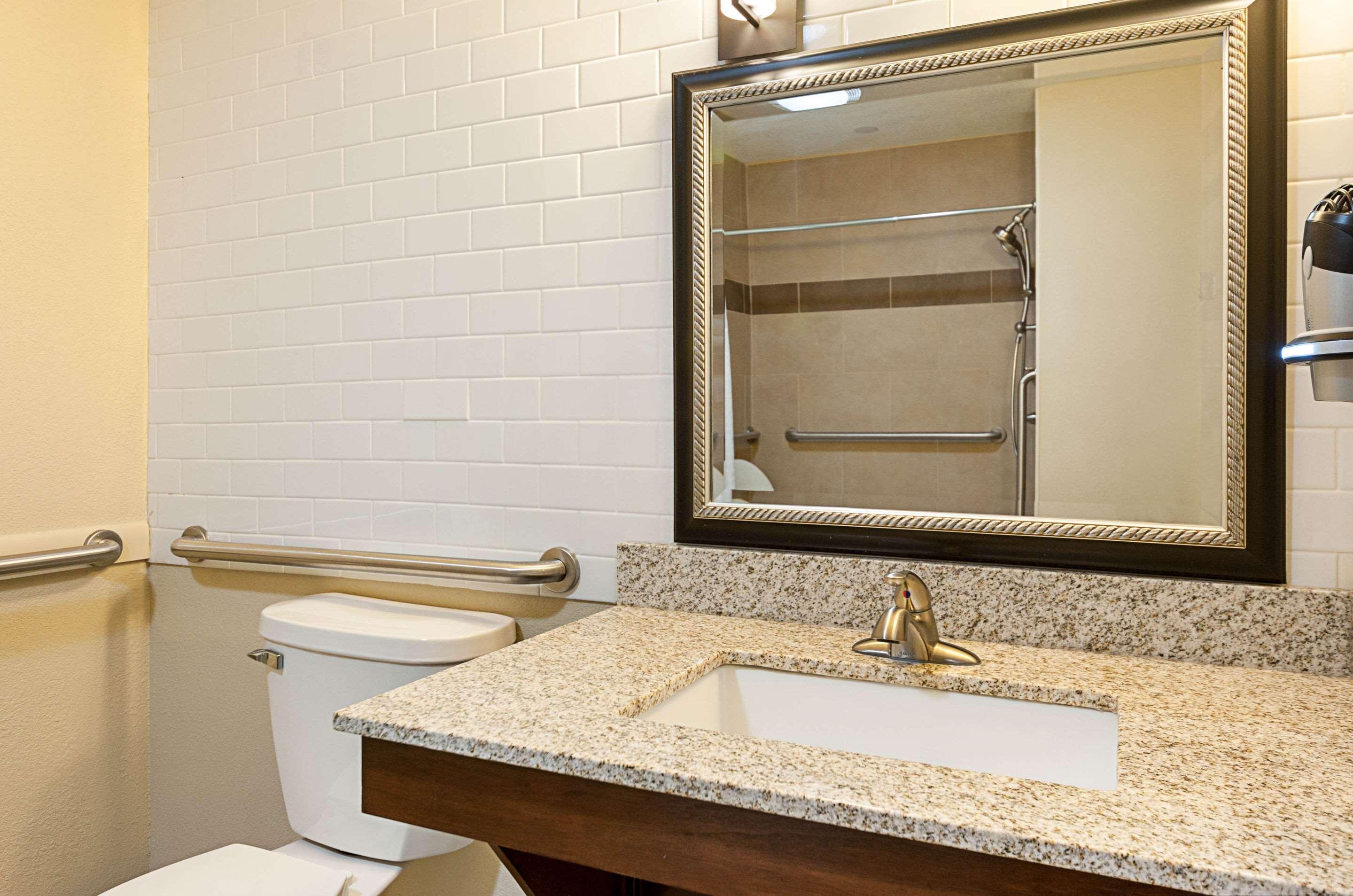 Comfort Suites Batesville Extérieur photo