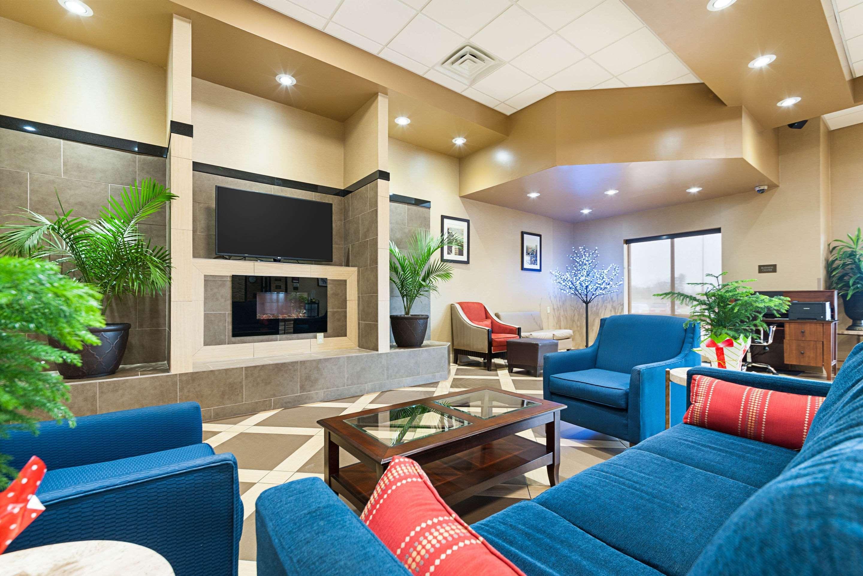 Comfort Suites Batesville Extérieur photo