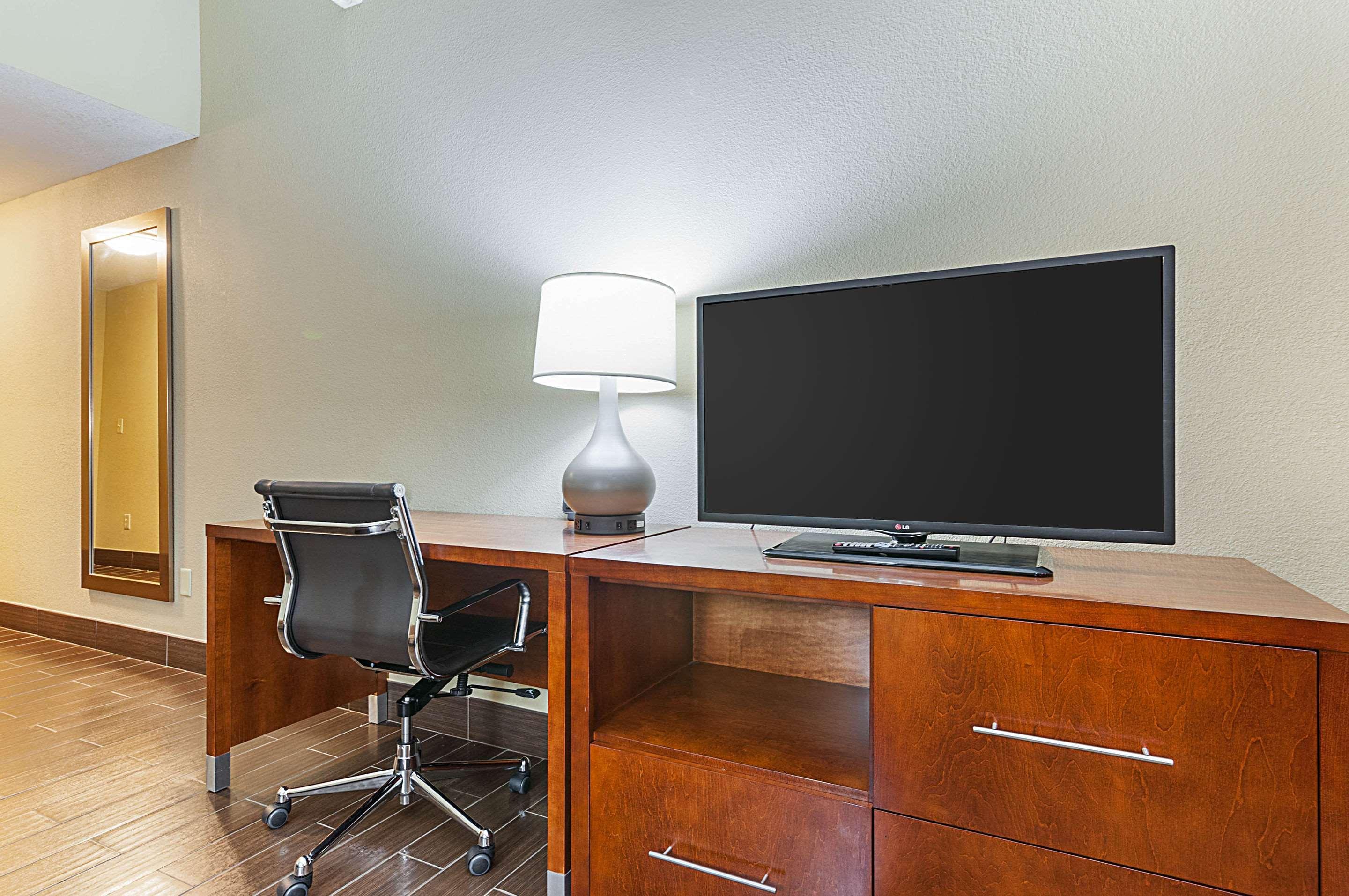 Comfort Suites Batesville Extérieur photo