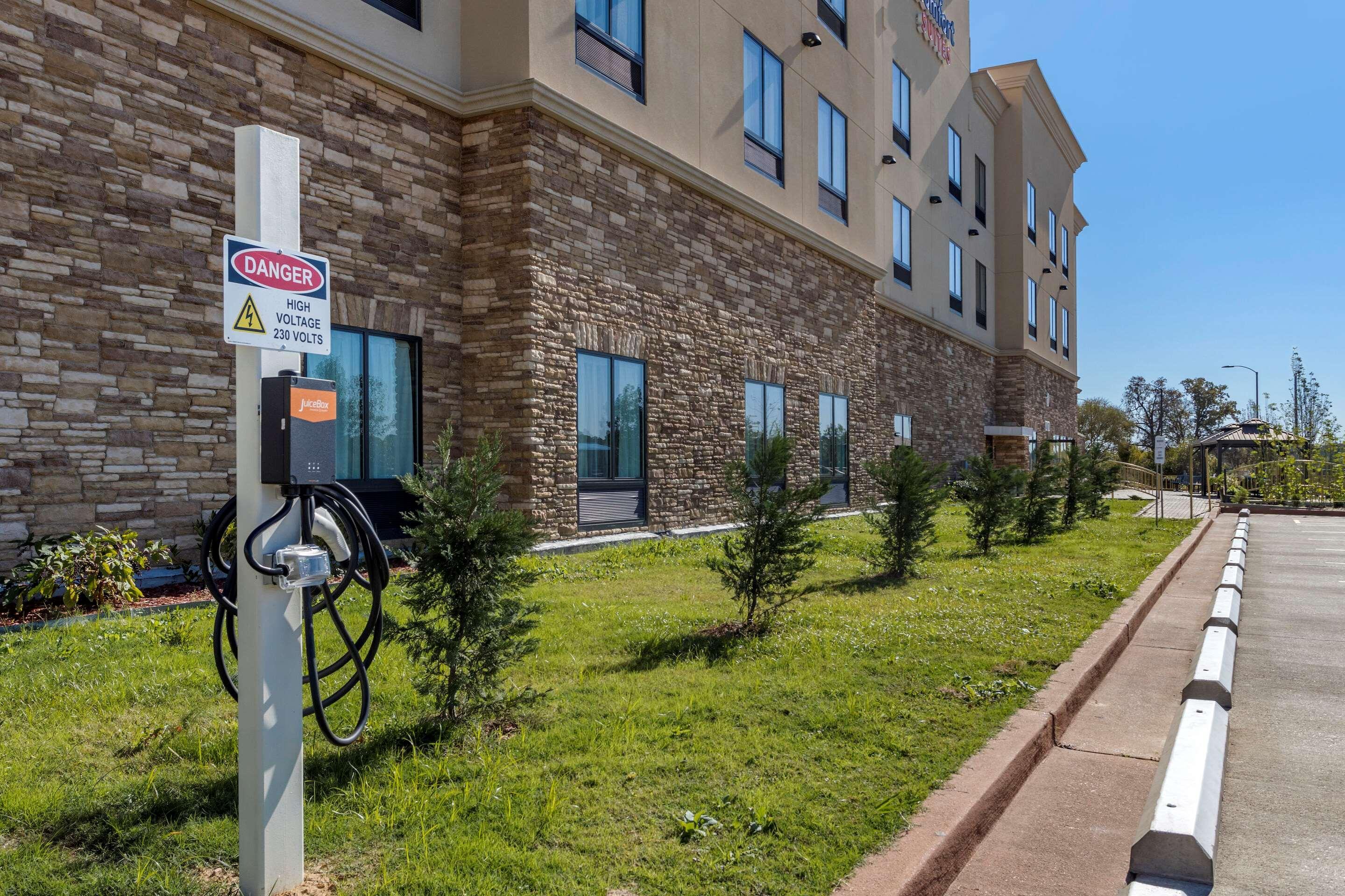 Comfort Suites Batesville Extérieur photo